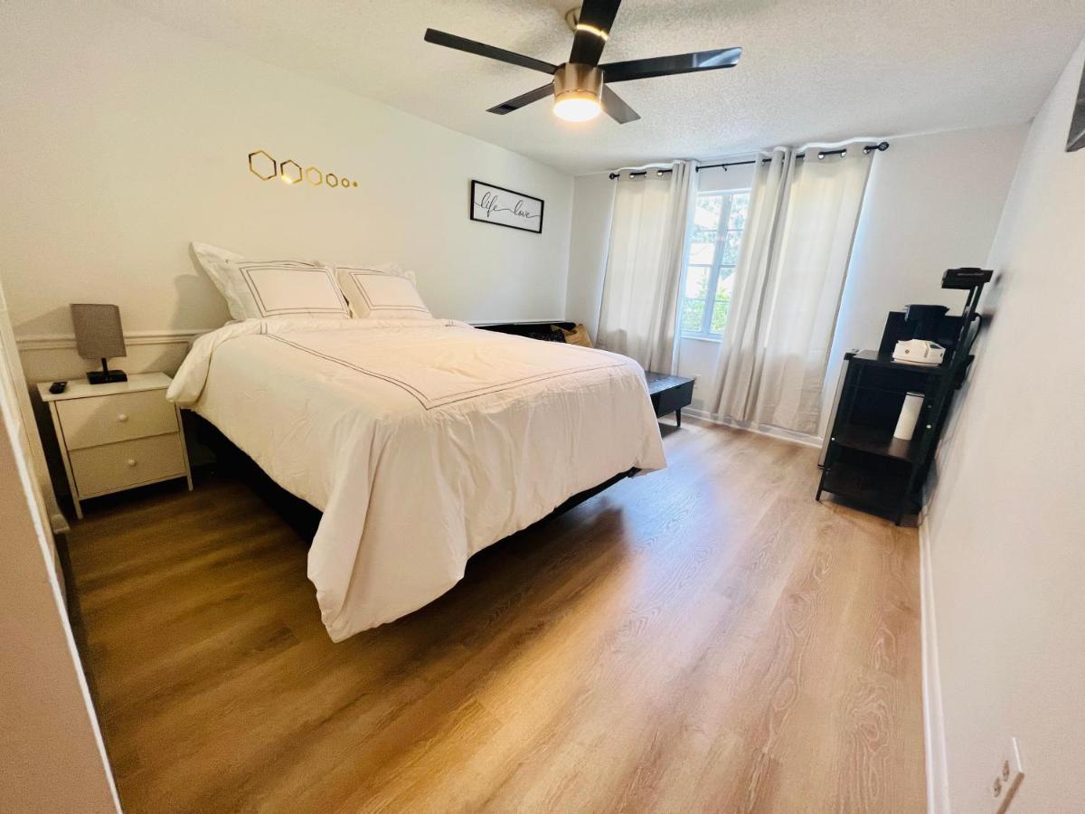 Jk Royal Studio - Great Location Apartment Тампа Екстериор снимка